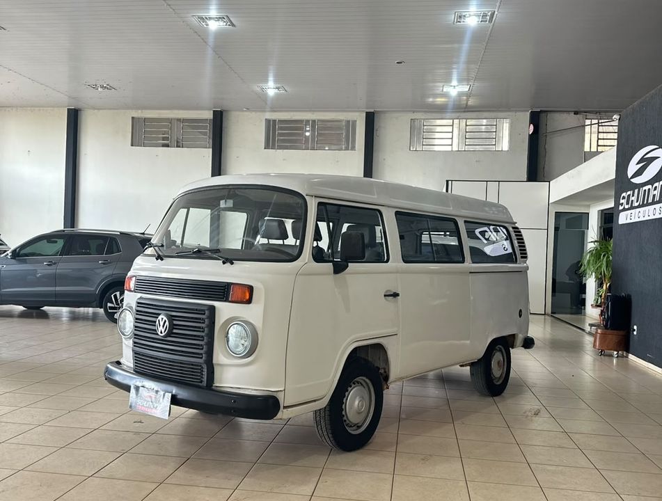 VolksWagen Kombi Lotação 1.4 Mi Total Flex 8V