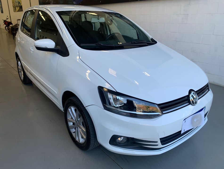 VolksWagen Fox Connect 1.6 Flex 8V 5p