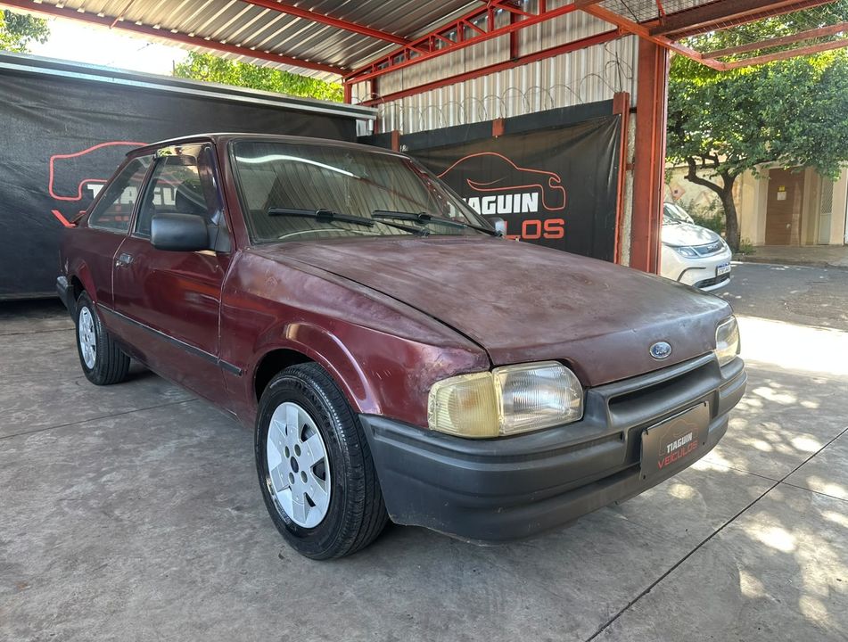 Ford Escort L/LX 1.6