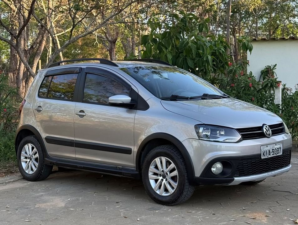 VolksWagen CROSSFOX 1.6 Mi Total Flex 8V 5p
