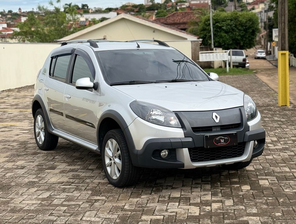 Renault SANDERO STEPWAY Hi-Power 1.6 8V 5p