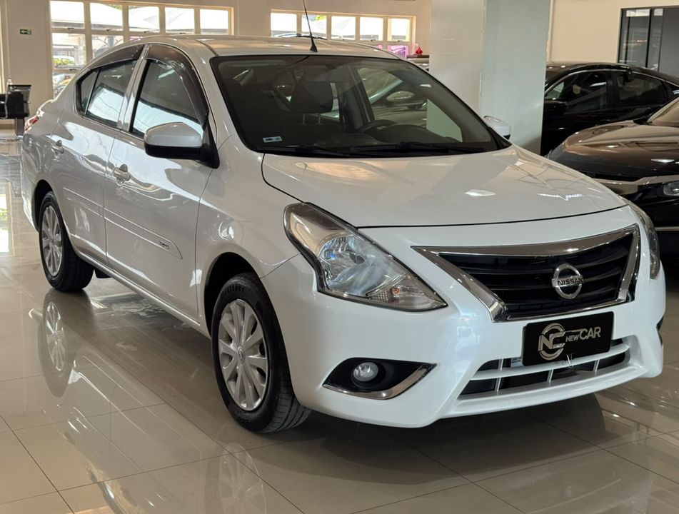 Nissan VERSA 1.0 12V FlexStart 4p Mec.