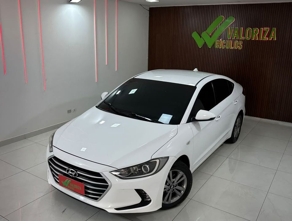 Hyundai Elantra 2.0 16V Flex Aut.