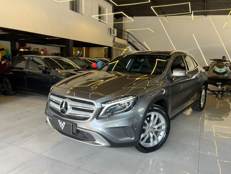 Mercedes GLA-200 Vision 1.6/1.6 TB 16V Flex Aut.
