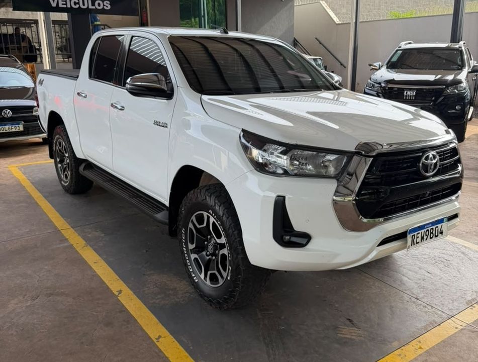Toyota Hilux CD SRV 4x4 2.8 TDI Diesel Aut.