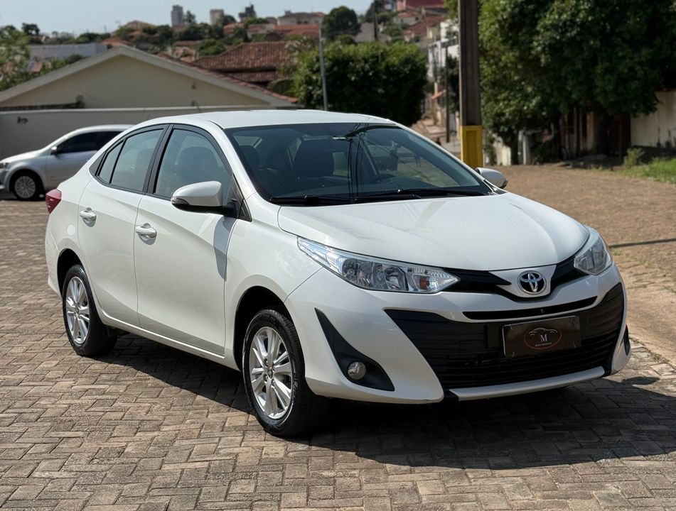 Toyota YARIS XL Sedan 1.5 Flex 16V 4p Aut.