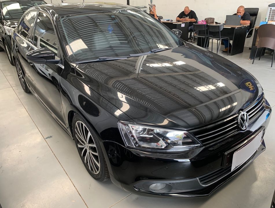 VolksWagen JETTA Highline 2.0 TSI 16V 4p Tiptronic