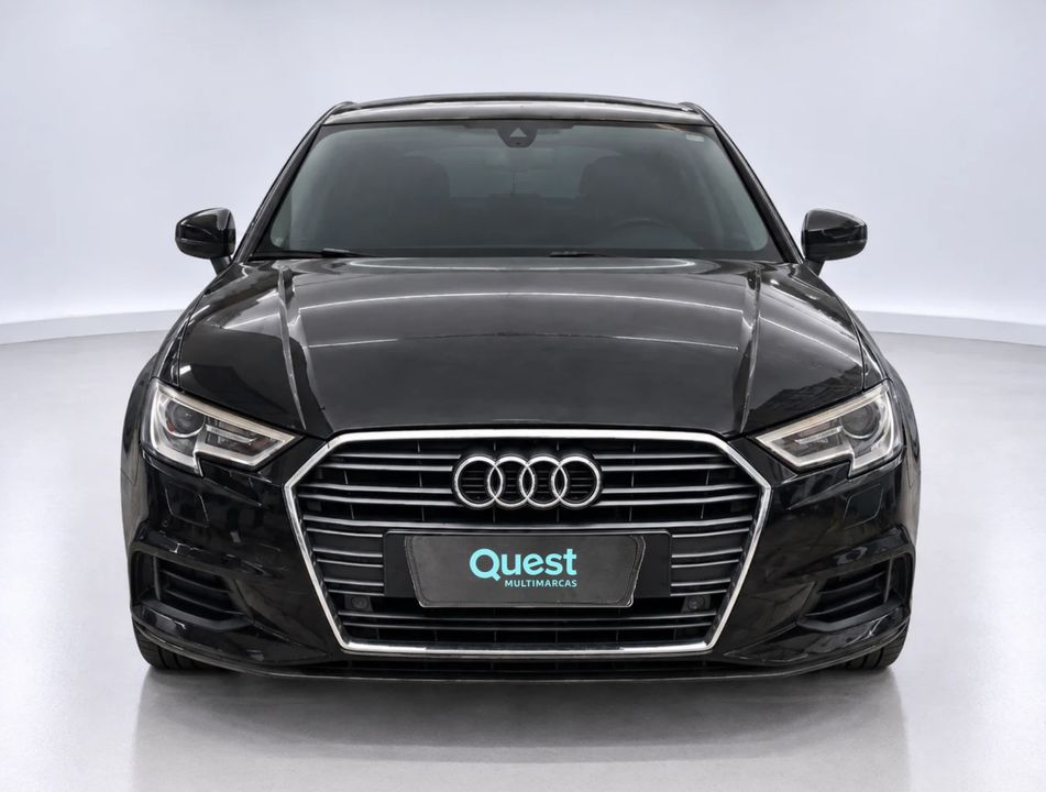 Audi A3 Sedan Prestige Plus 1.4 TFSI Flex Tip