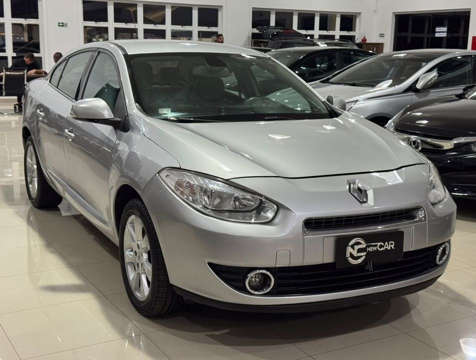 Renault FLUENCE Sedan Privilège 2.0 16V FLEX Aut