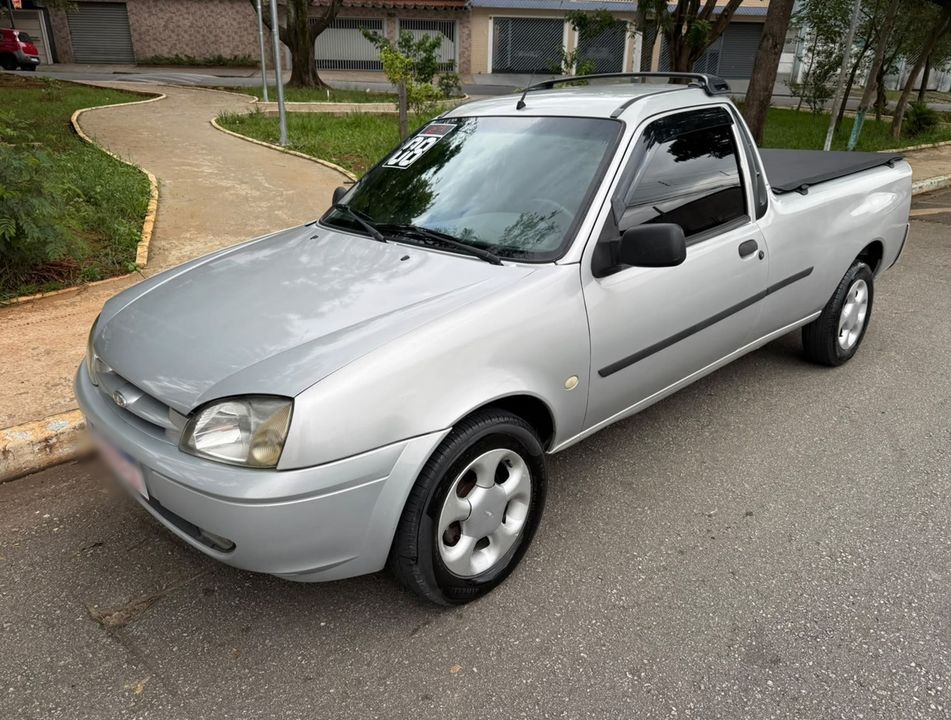 Ford Courier 1.6 L/ 1.6 Flex