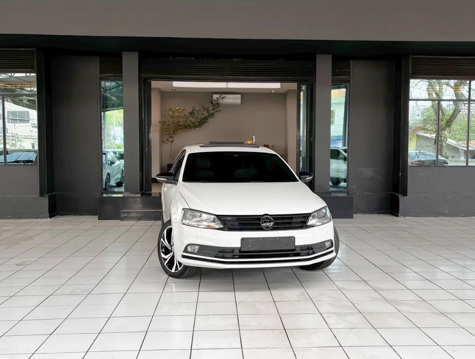 VolksWagen JETTA Highline 2.0 TSI 16V 4p Tiptronic