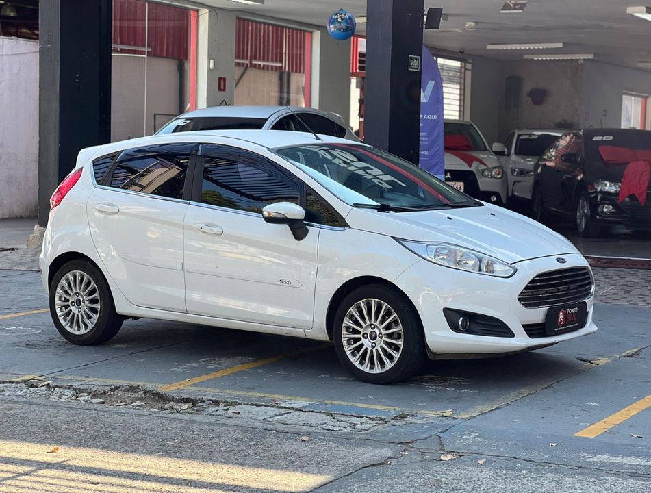 Ford Fiesta TIT.Plus 1.0 12V EcoBoost Aut. 5p