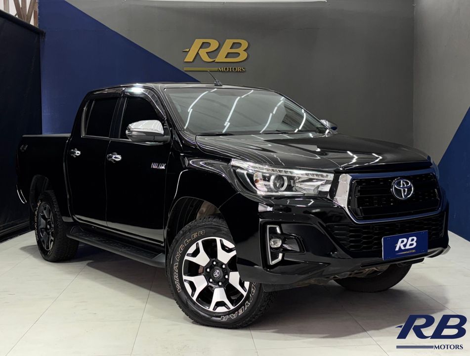 Toyota Hilux CD SRX 4x4 2.8 TDI 16V Diesel Aut.