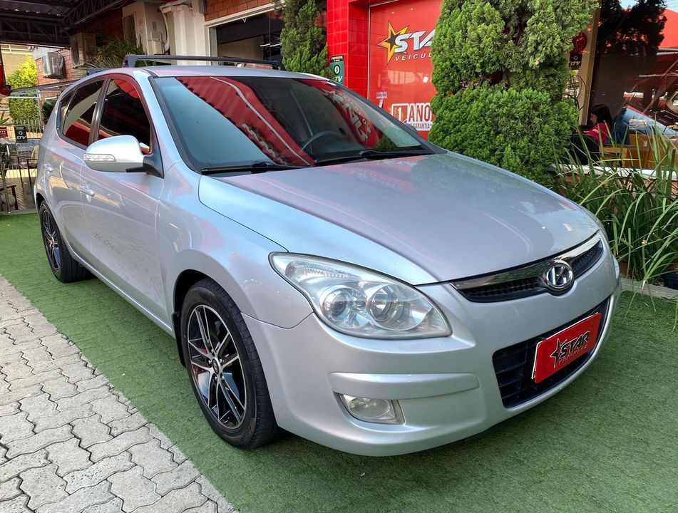 Hyundai i30 2.0 16V 145cv 5p Aut.