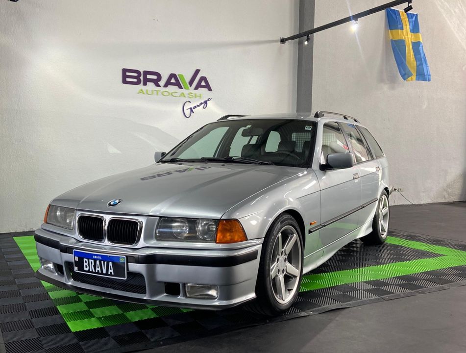 BMW 328i Touring/Sport