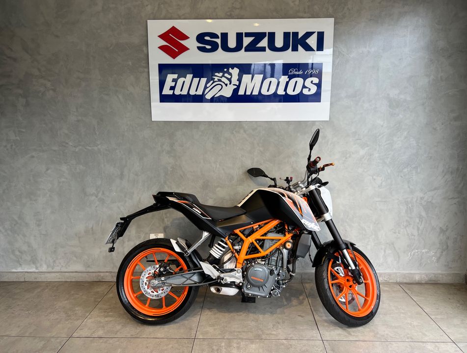 KTM 390