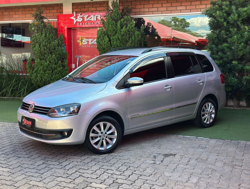VolksWagen SPACEFOX  SPORTLINE/HIGHLINE 1.6 T.Flex