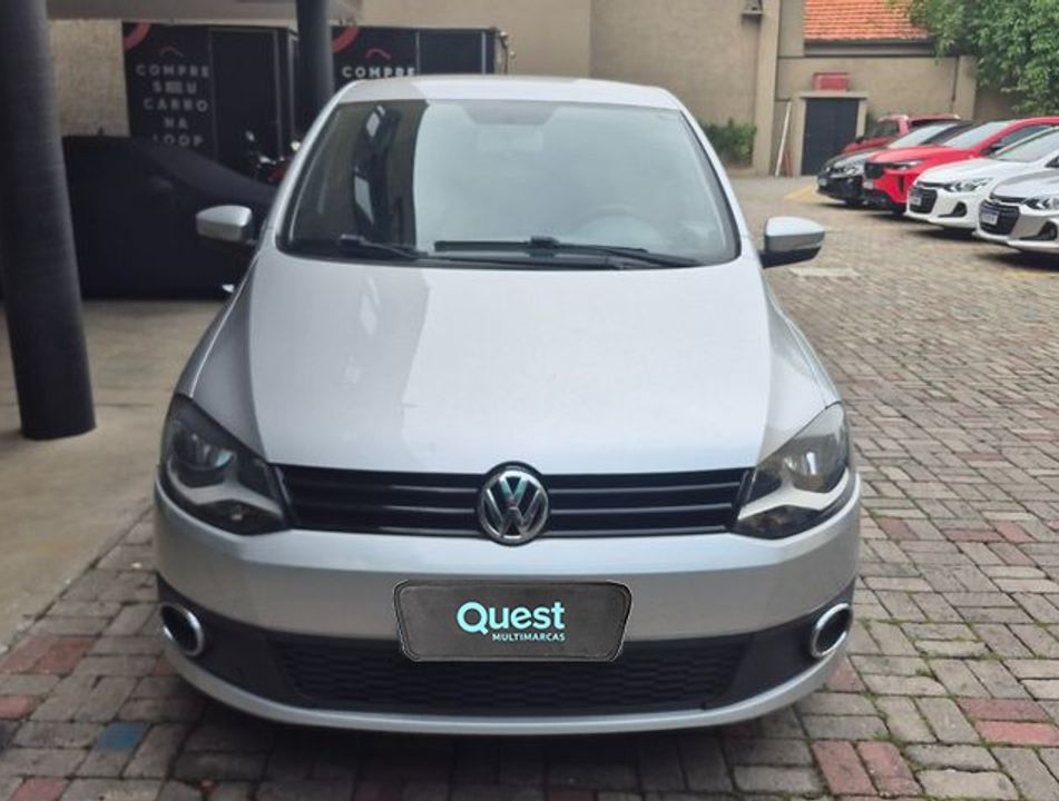VolksWagen Fox 1.6 Mi Total Flex 8V 5p