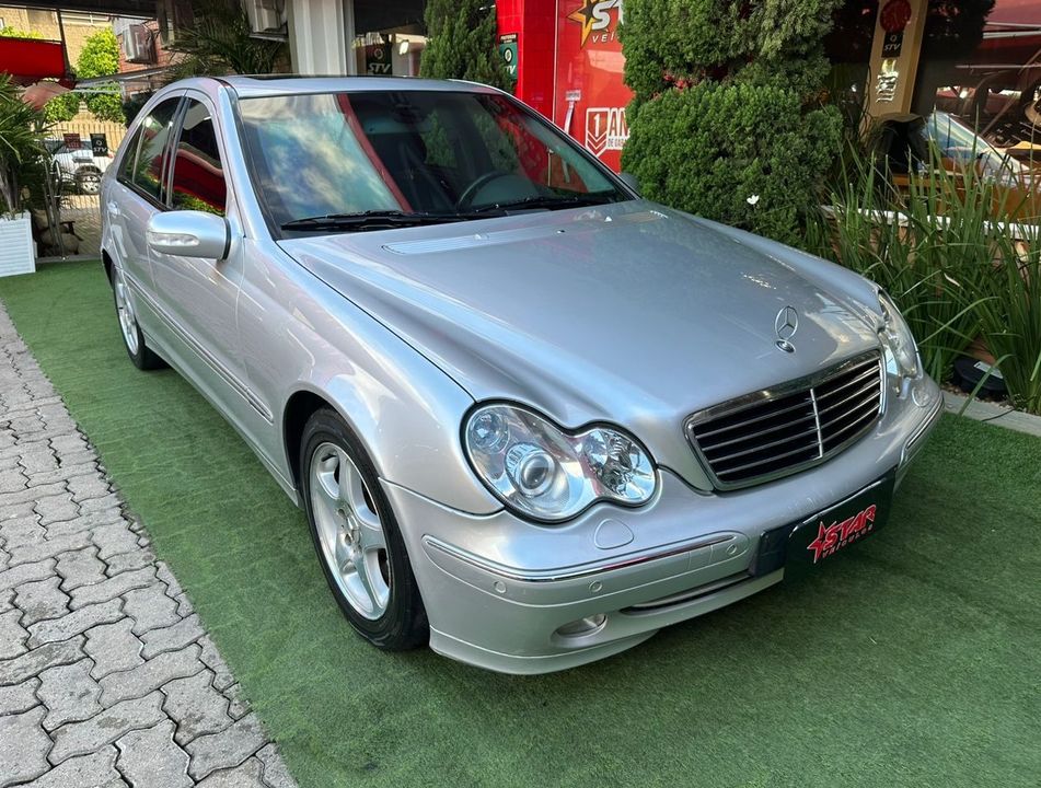 Mercedes C-320 AvantGarde 3.2 V6 24v 4p Aut.