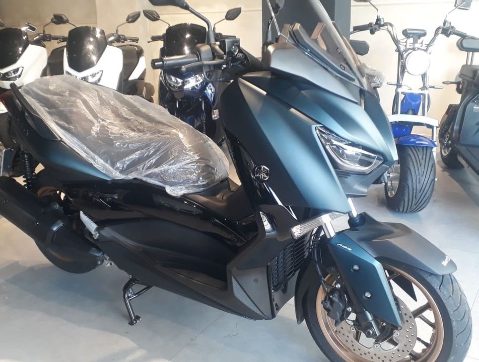 YAMAHA XMAX 250 ABS