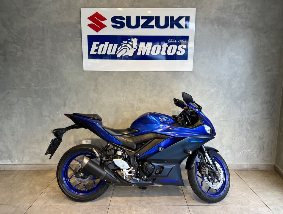 YAMAHA YZF R-3 321/ABS