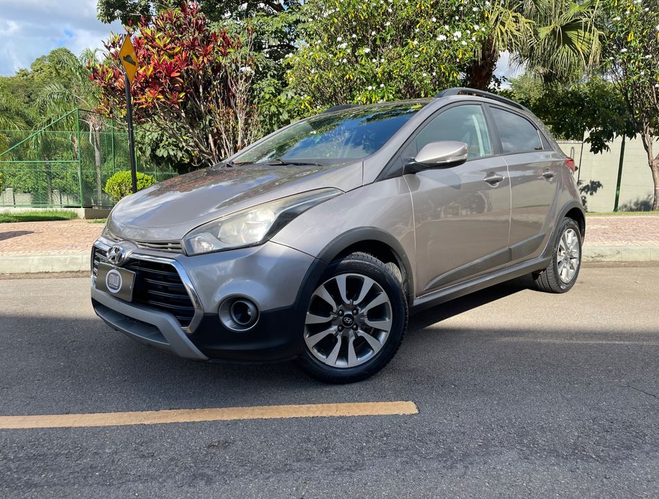 Hyundai HB20X Style 1.6 Flex 16v Mec.