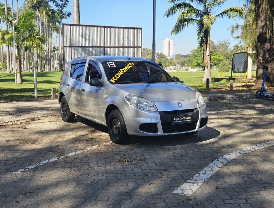 Renault SANDERO Authentique Hi-Flex 1.0 16V 5p