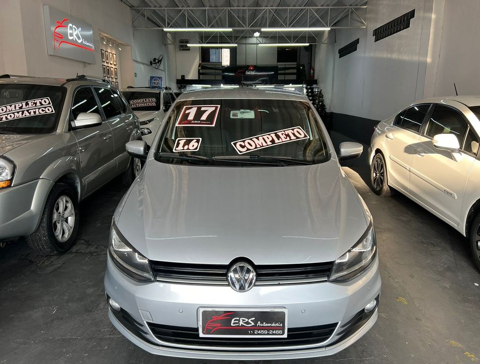 VolksWagen Fox Comfortline 1.6 Flex 8V 5p