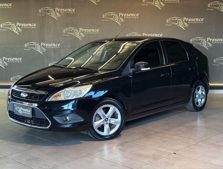 Ford Focus 1.6 S/SE/SE Plus Flex 8V/16V  5p