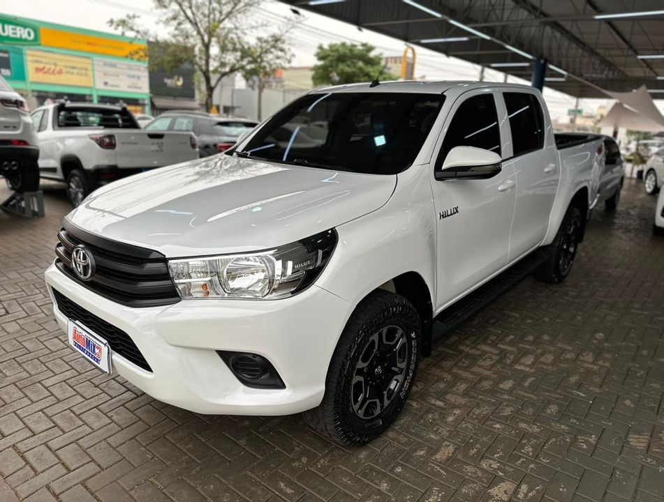 Toyota Hilux CD 4x4 2.8 Diesel Mec.