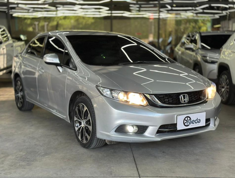 Honda Civic Sedan LXR 2.0 Flexone 16V Aut. 4p