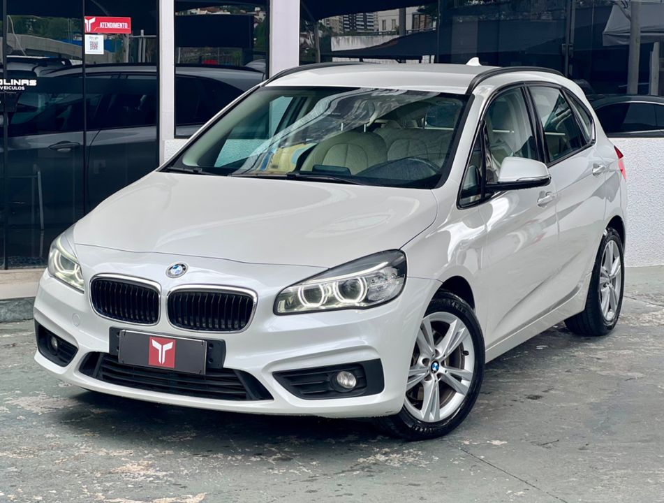 BMW 220i Tourer Active Flex 2.0 TB Aut.