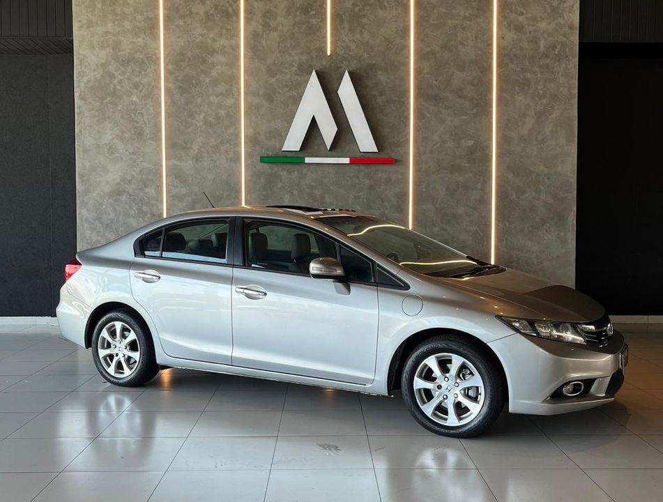 Honda Civic Sedan EXS 1.8/1.8 Flex 16V Aut. 4p