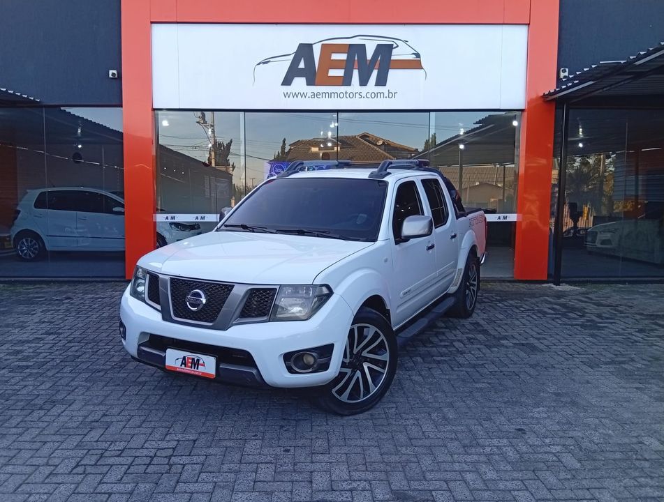 Nissan Frontier SV AT. CD 4x4 2.5 TB Dies. Aut.