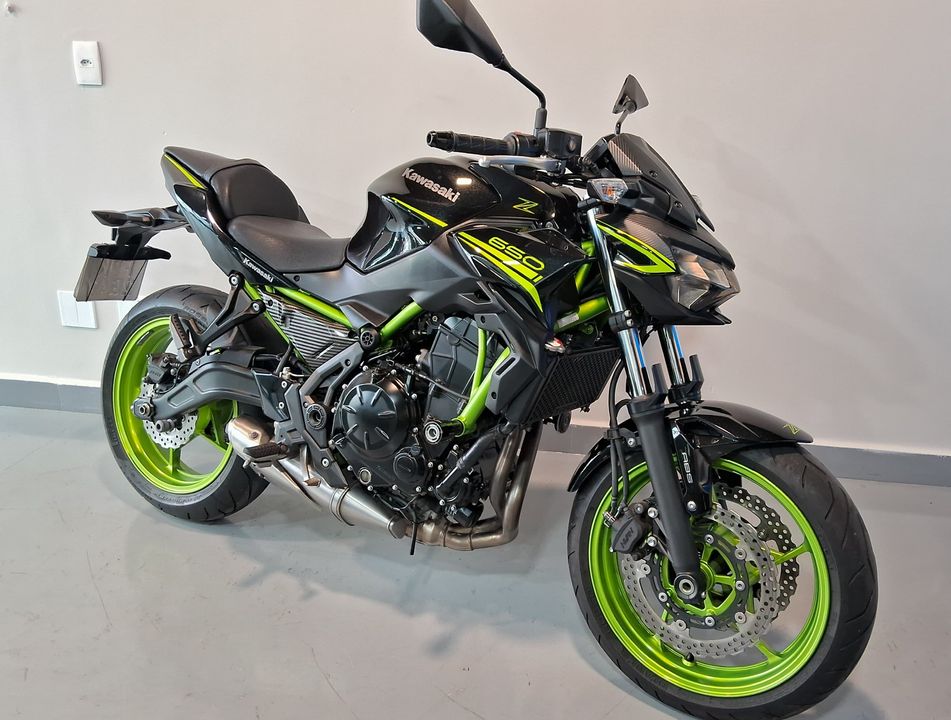 KAWASAKI Z 650