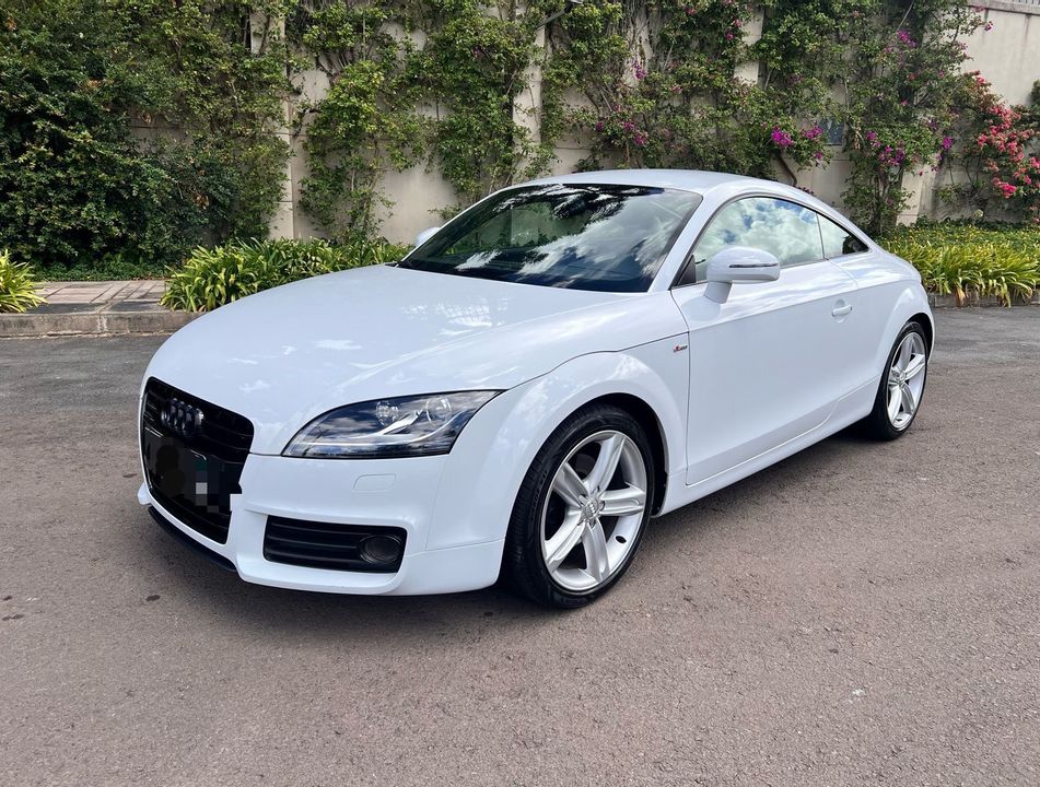 Audi TT 2.0 16v TFSI S-Tronic