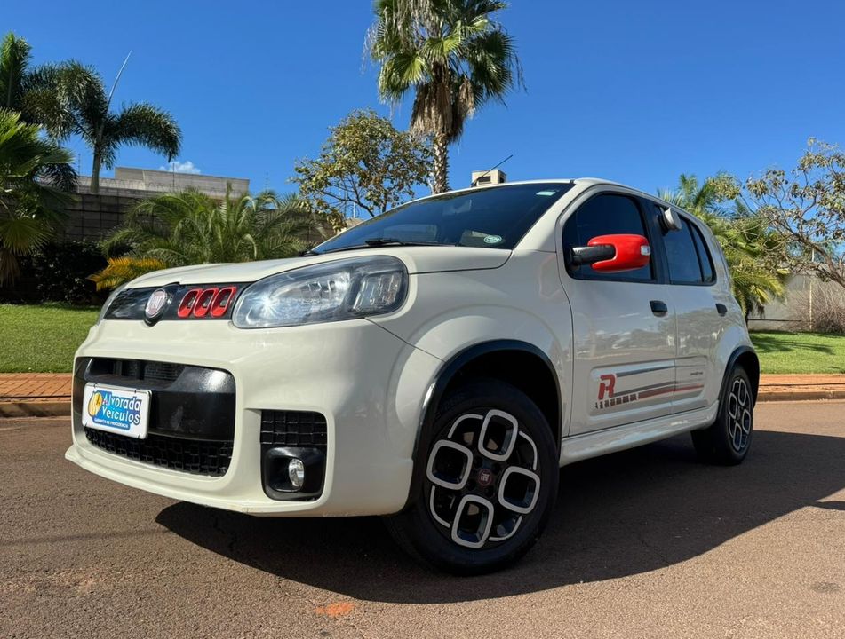 Fiat UNO SPORTING Dualogic 1.4 EVO Flex 8V 4p