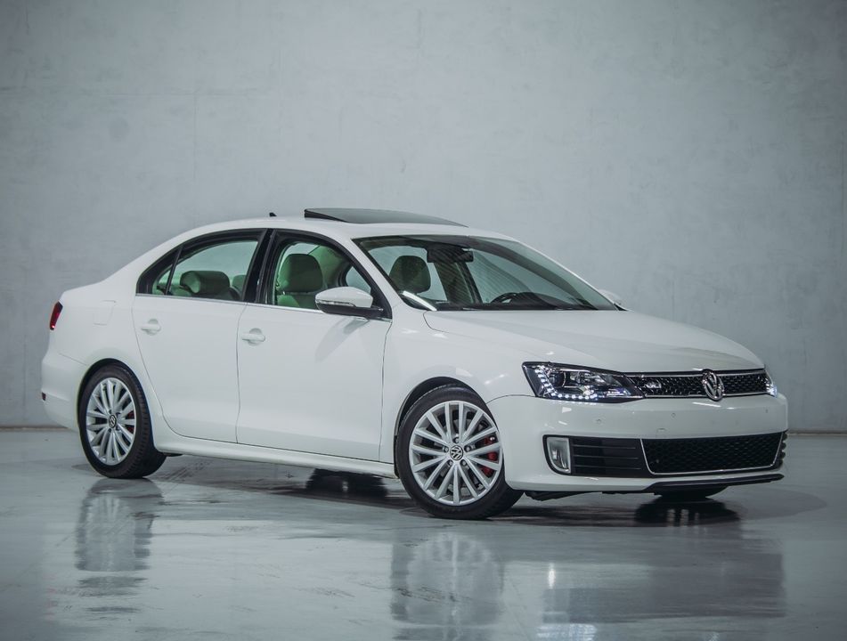 VolksWagen JETTA Highline 2.0 TSI 16V 4p Tiptronic