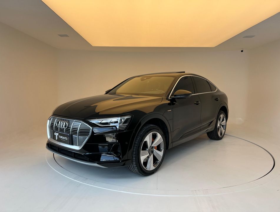 Audi E-TRON Sportback Perf. Aut. (Elétrico)