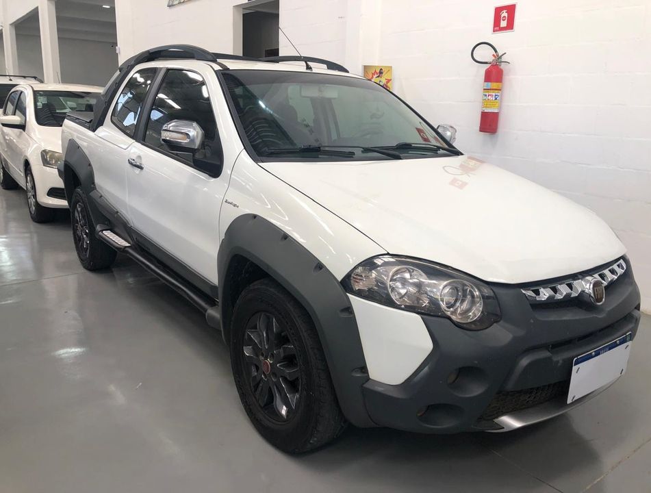 Fiat Strada Adv.1.8 16V Dualogic Flex CD