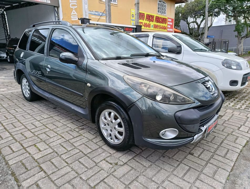 Peugeot 207 SW ESCAPADE 1.6 16V Flex 5p