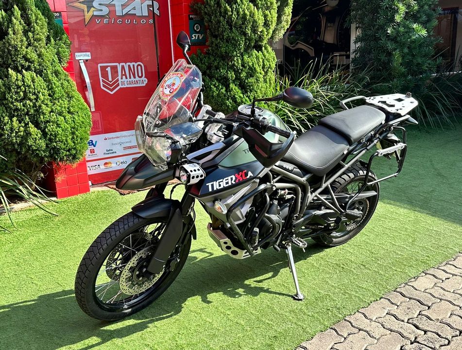 TRIUMPH TIGER 800 XCA