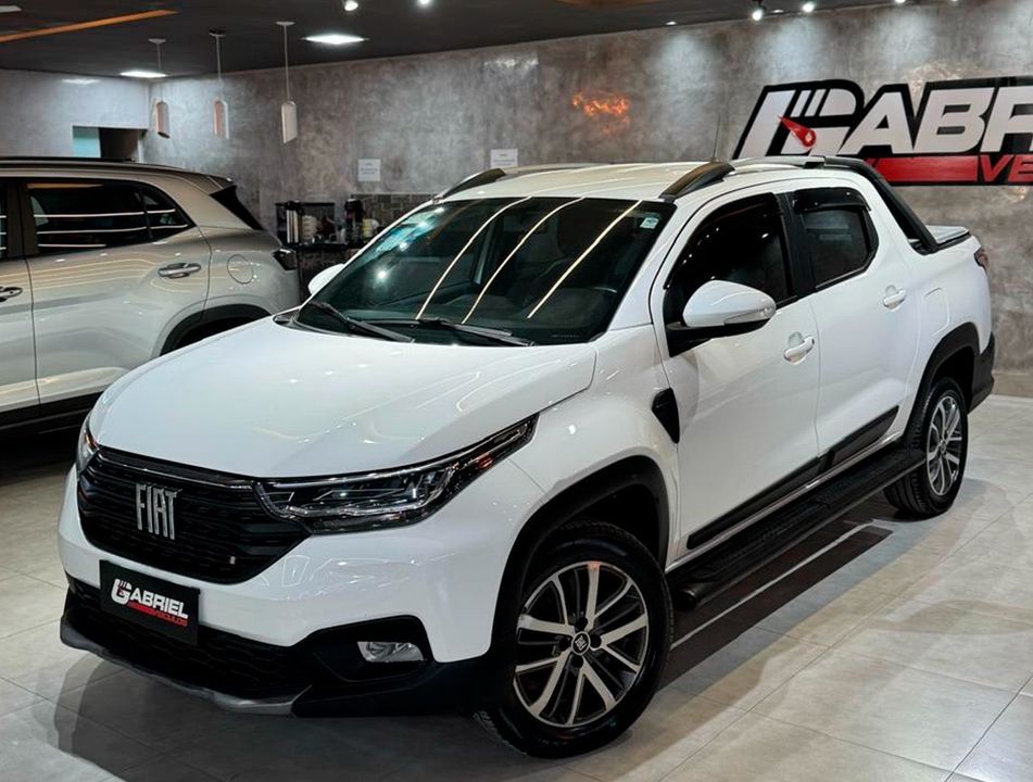 Fiat Strada Volcano 1.3 Flex 8V CD