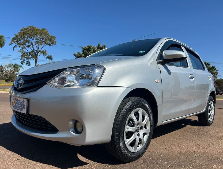 Toyota ETIOS X 1.3 Flex 16V 5p Mec.