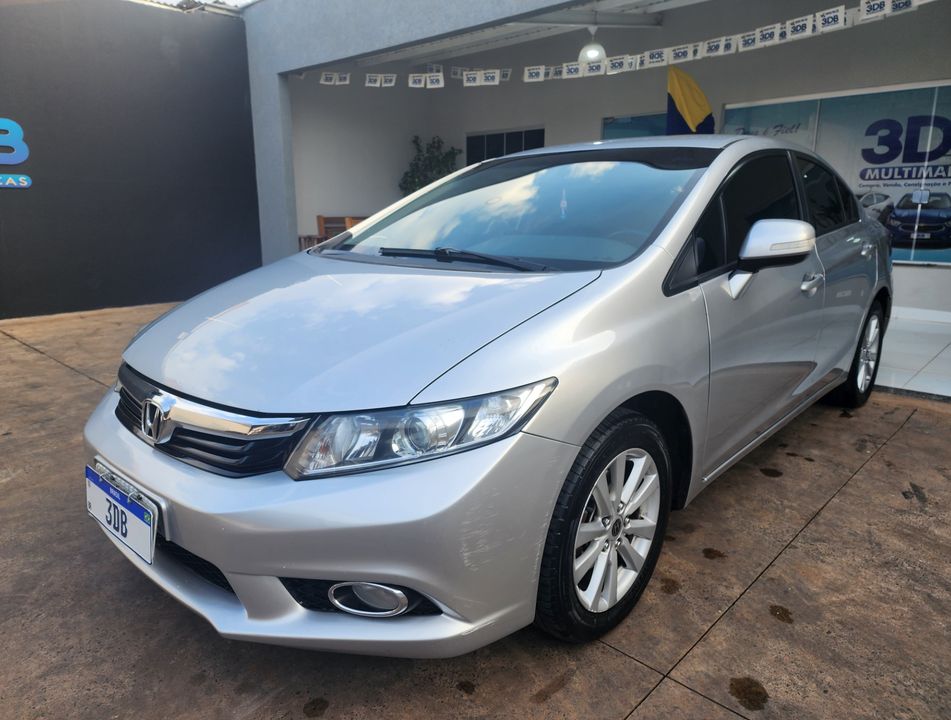 Honda Civic Sedan LXR 2.0 Flexone 16V Aut. 4p