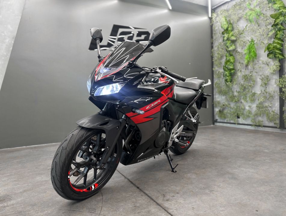 HONDA CBR 500R