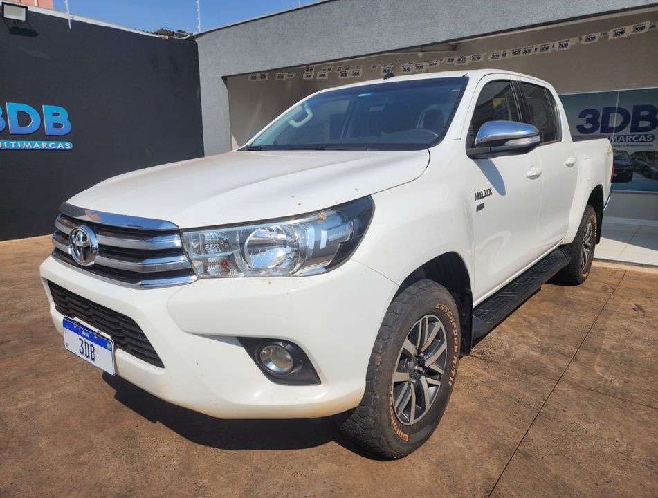 Toyota Hilux CD SRV 4x4 2.7 Flex 16V Aut.