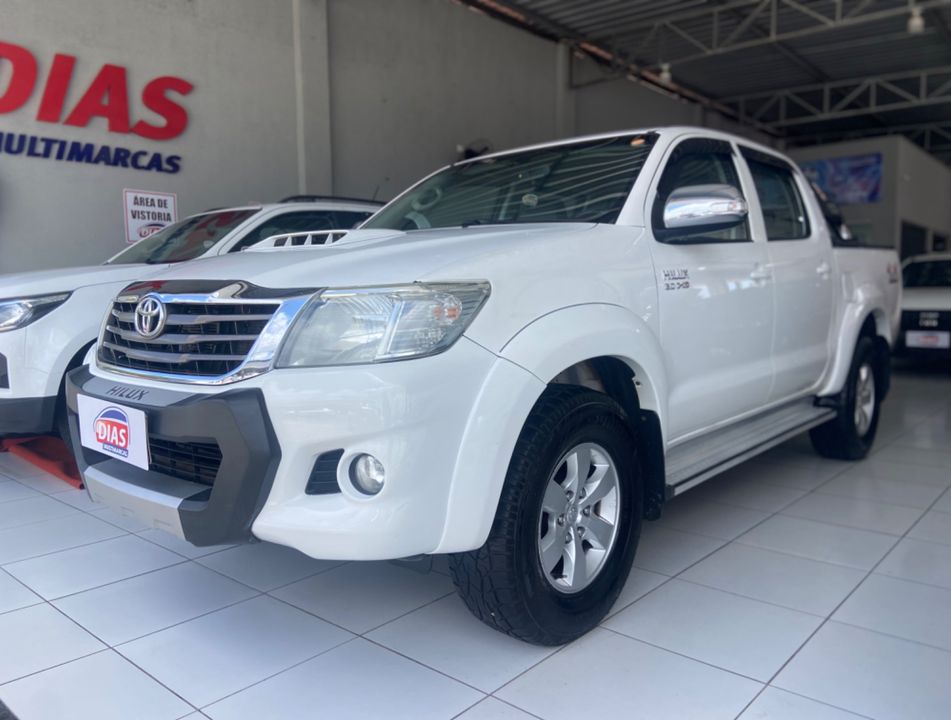 Toyota Hilux CD SRV D4-D 4x4 3.0 TDI Diesel Aut