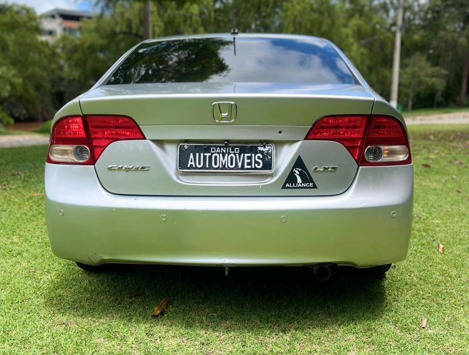 Honda Civic Sedan LXS 1.8/1.8 Flex 16V Mec. 4p