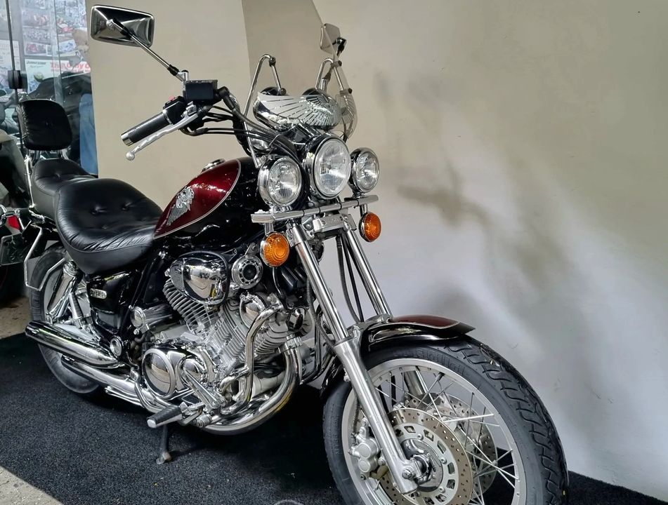 YAMAHA 1100 VIRAGO